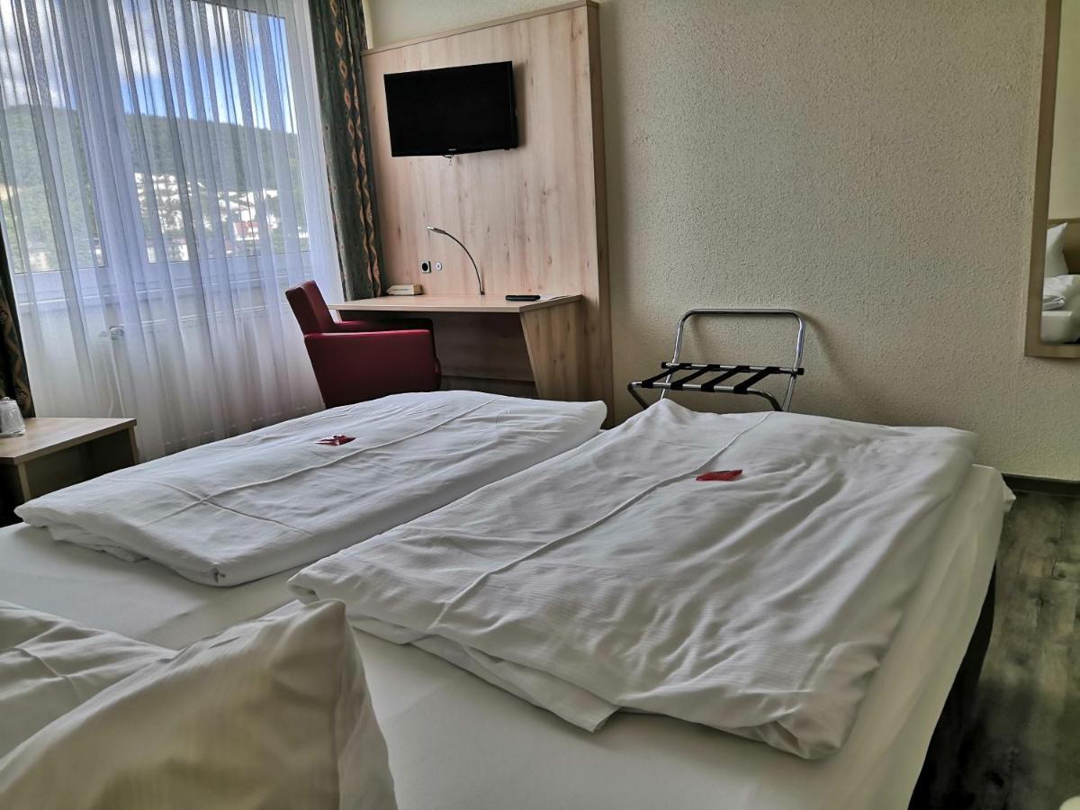Ruegen-Hotel Sassnitz Dış mekan fotoğraf