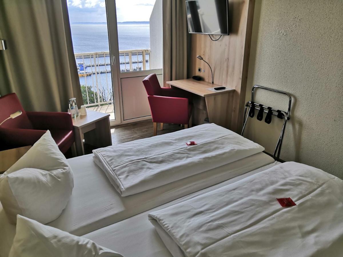 Ruegen-Hotel Sassnitz Dış mekan fotoğraf